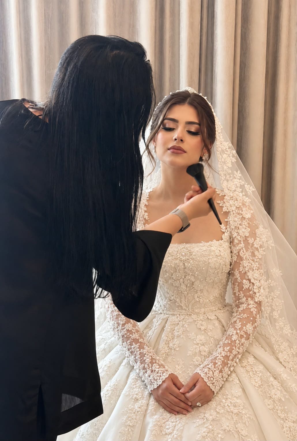 Modern Bride (Western Style) 